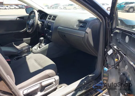 2016 Volkswagen Jetta 1.4T Se из США, поврежденный, VIN 3VWD67AJ1GM364335